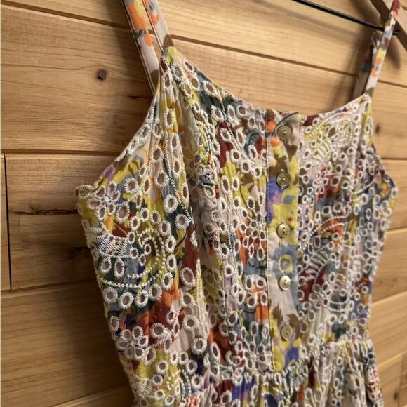 Evereve Size XS Lizzy Floral Eyelet Midi Button Spaghetti Strap Dress - Picture 3 of 13